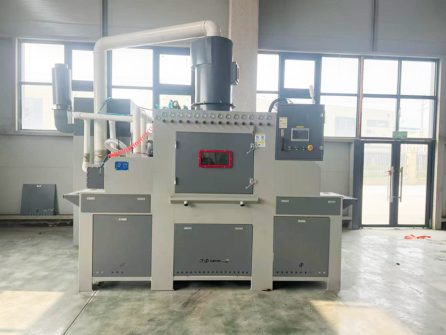 深圳百超机械输送式自动喷砂机实拍图片