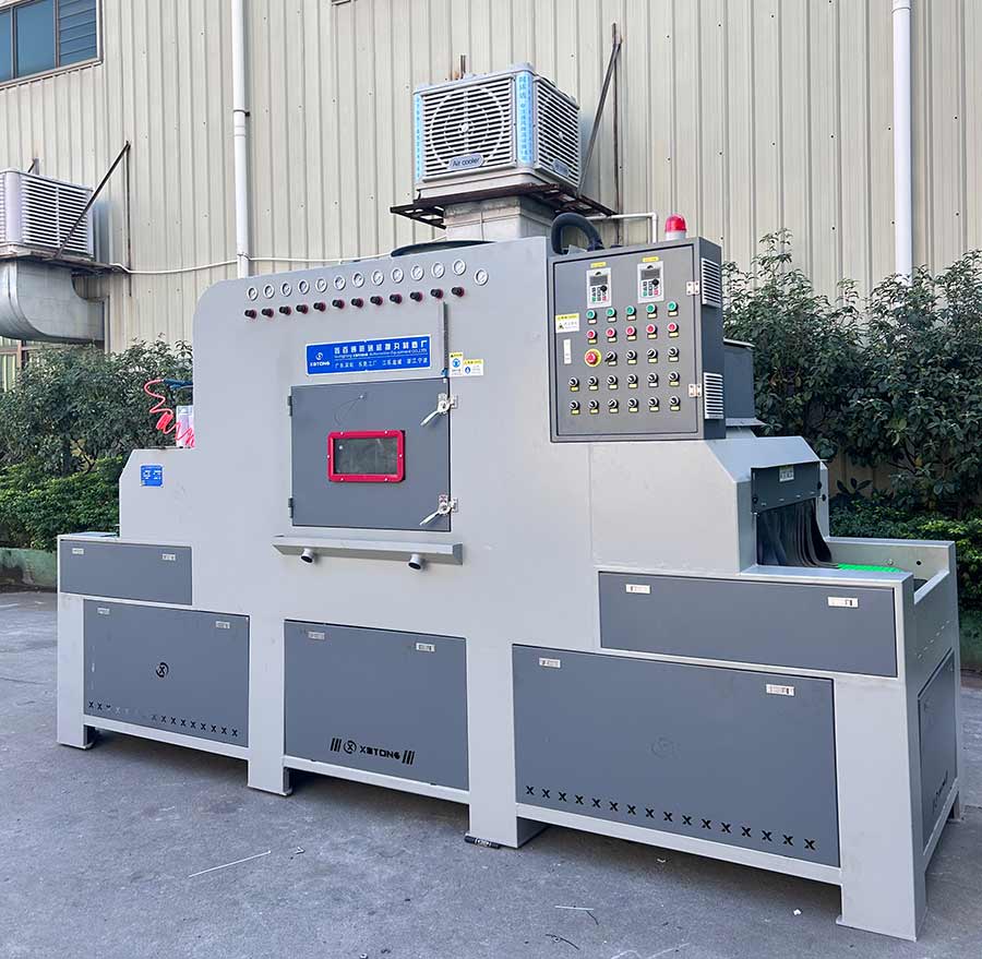 深圳百超机械输送式自动喷砂机